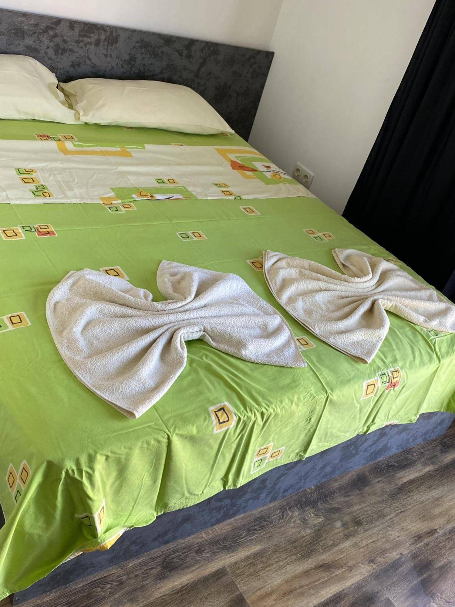 Blue Summer Sunny Beach Ngoại thất bức ảnh